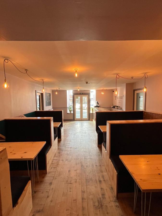 Hampton Hotel & Restaurant Llandrindod Wells Bagian luar foto