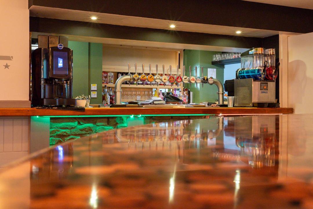 Hampton Hotel & Restaurant Llandrindod Wells Bagian luar foto